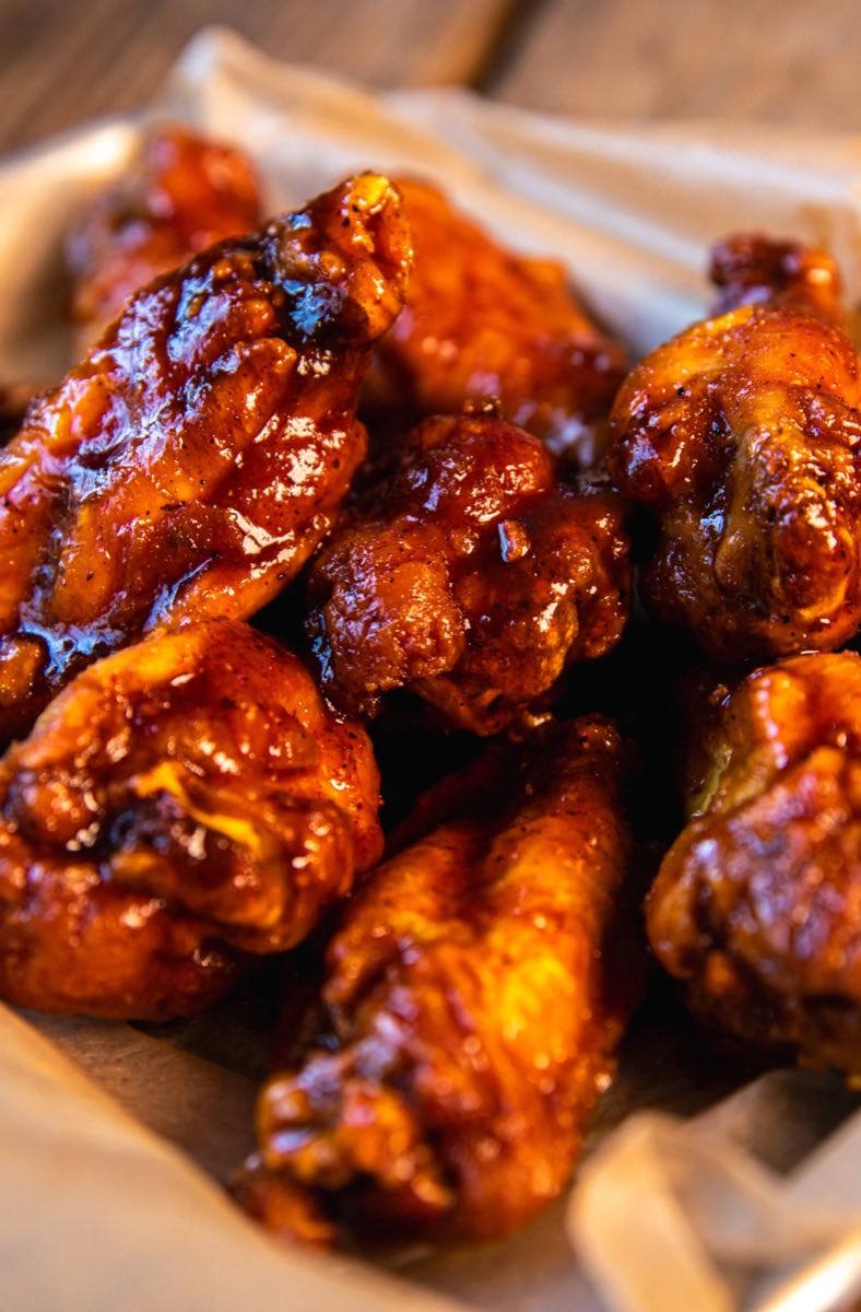 Bone-in buffalo wings tossed to order